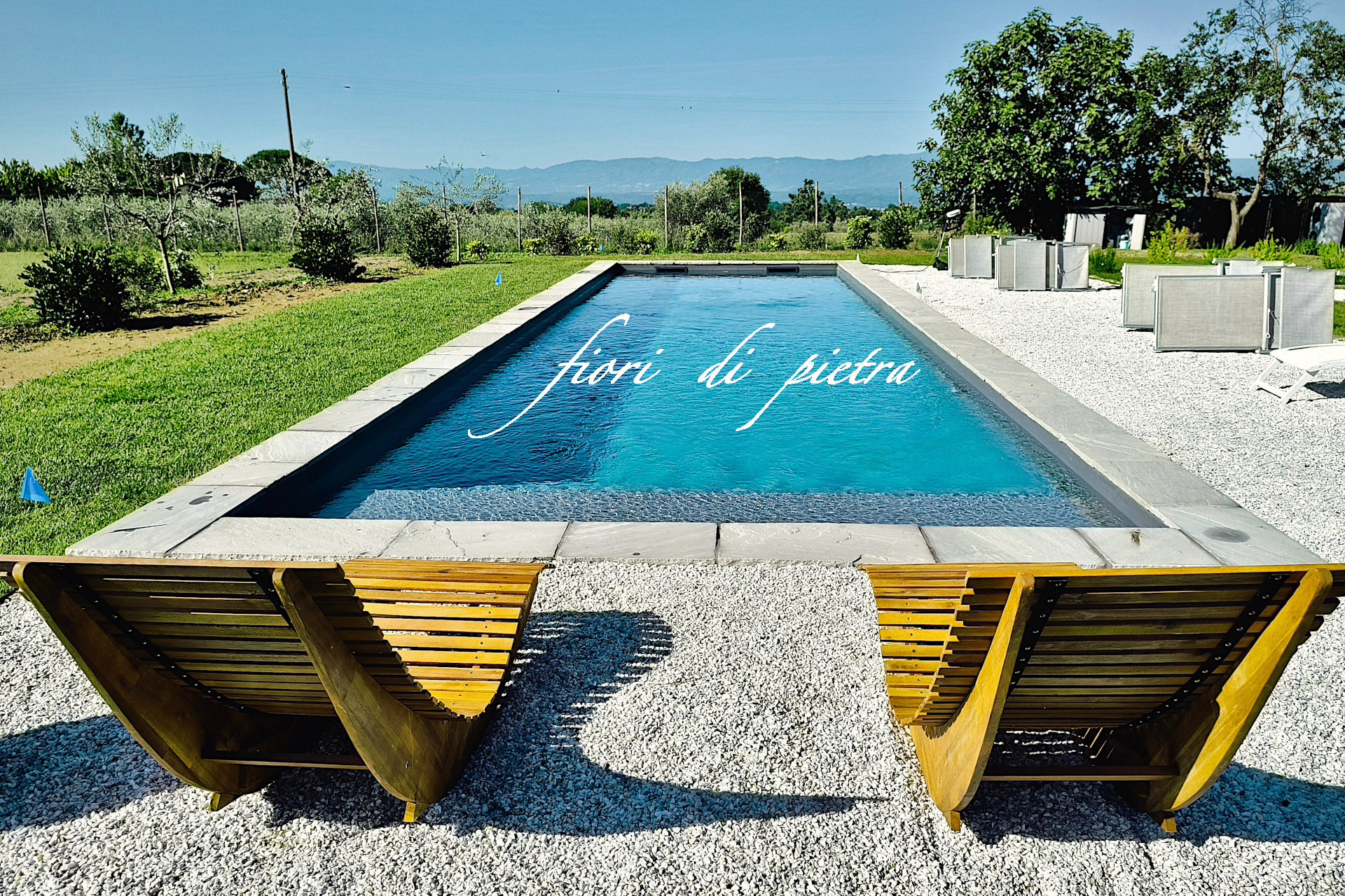 Realizzazione Pavimenti in pietra SAND GREY